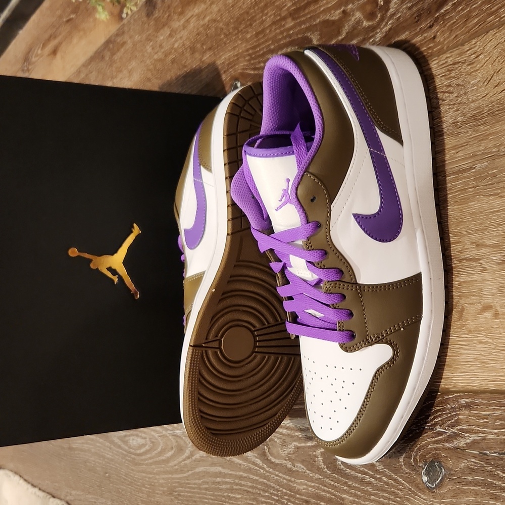 🆕️ AIR JORDAN 1 LOW Shoes